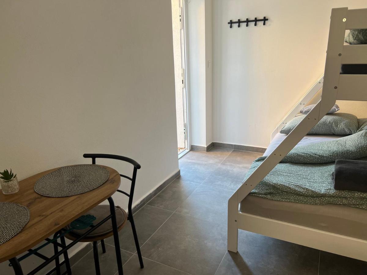 Hobiti - Bilbo Apartment